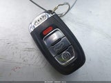 Audi A4 2.0T Premium WAUAFAFL0BN011531 снимка