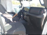 Jeep Wrangler 2-Door Rubicon 4X4 1C4PJXCG2SW644001 снимка