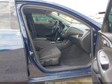 Chevrolet Malibu Fwd Lt 1G1ZD5ST0NF119888 photo