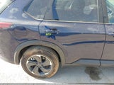 Nissan Rogue Sv Fwd 5N1BT3BA8RC670572 photo