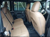 Jeep Wrangler 4-Door Sahara 4X4 1C4HJXEG7PW631043 снимка