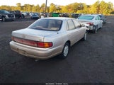 Toyota Camry Le 4T1SK12EXRU349279 снимка