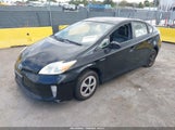 Toyota Prius Four JTDKN3DU3D1624674 снимка