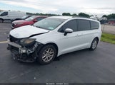 Chrysler Voyager Lxi 2C4RC1DG7MR546382 снимка