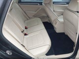 Volkswagen Passat 1.8T R-Line 1VWDT7A38HC029098 fotografie