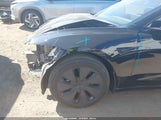 Tesla Model 3 Long Range Dual Motor All-Wheel Drive/Rear-Wheel Drive 5YJ3E1EAXRF718076 fotografie