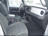 Jeep Wrangler 4-Door Sport S 4X4 1C4PJXDG7RW308370 fotografie
