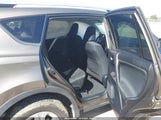 Toyota Rav4 Le JTMZFREV0FD056746 снимка