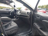 Toyota Highlander Se 5TDKZRFH4HS520050 снимка