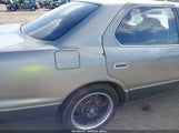 Lexus Ls 400 JT8BH22F4T0059604 снимка