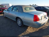 Lincoln Town Car Signature Limited 1LNHM82V47Y605063 photo