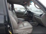 Toyota Sequoia Sr5 V8 5TDBT44A87S285774 снимка