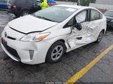 Toyota Prius Two JTDKN3DU7E1736086 снимка