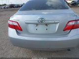 Toyota Camry Le 4T1BE46K99U340646 снимка