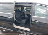 Chrysler Pacifica Touring L 2C4RC1BG6KR617149 снимка
