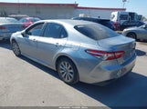 Toyota Camry Le 4T1B11HKXJU674907 photo