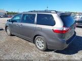 Toyota Sienna Xle Premium 8 Passenger 5TDYZ3DC0HS800434 fotografie