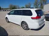 Toyota Sienna Le V6 5TDKK3DC0BS146701 снимка