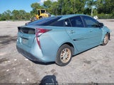 Toyota Prius Three JTDKARFU6H3033664 снимка