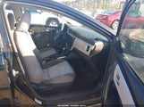 Toyota Corolla Le 2T1BURHEXHC832626 fotografie