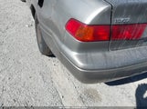 Toyota Camry Le 4T1BG22K71U085391 photo