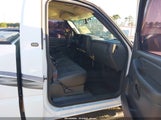Chevrolet Silverado  Work Truck 1GCEC14V83E308503 снимка