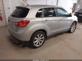 Mitsubishi Outlander Sport Es 4A4AR3AUXEE009160 снимка