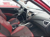 Hyundai Veloster Base W/Red/Black KMHTC6AD1CU054540 снимка