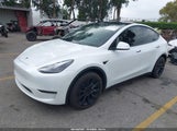 Tesla Model Y Long Range Dual Motor All-Wheel Drive 7SAYGAEE9NF516703 снимка
