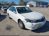 Toyota Camry Le 4T1BE32K65U595880 снимка