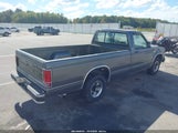 Chevrolet S Truck S10 1GCCS14Z8L2109143 photo