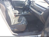 Mitsubishi Outlander Black Edition 2Wd/Se 2.5 2Wd/Se Launch Edition 2Wd JA4J3UA81NZ036817 photo