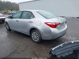 Toyota Corolla Le 5YFBURHE5HP572331 снимка
