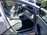 Toyota Prius Two JTDKN3DU0D5567309 снимка