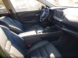 Nissan Rogue Sv Intelligent Awd 5N1BT3BB0PC936950 fotografie