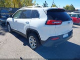 Jeep Cherokee Latitude 1C4PJLCB8FW670430 снимка