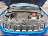 Jeep Compass Latitude 4X4 3C4NJDBB4KT713286 снимка