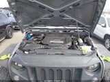 Jeep Wrangler Jk Unlimited Sport S 4X4 1C4BJWDG0JL805688 снимка