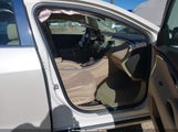 Buick Lacrosse Leather Group 1G4GC5ER1DF187726 снимка