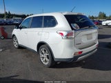 Mitsubishi Outlander Se JA4AZ3A3XFZ003667 снимка