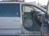Chrysler Town & Country Touring 2A4RR5DX4AR123898 photo