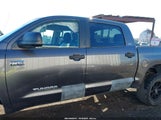 Toyota Tundra Sr5 5.7L V8 5TFDY5F12FX425095 fotografie