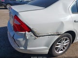 Ford Fusion S 3FAHP0GA7BR268484 снимка
