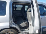 Jeep Liberty Sport 1J8GP28K58W188947 fotografie