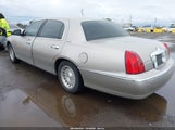 Lincoln Town Car Executive 1LNHM81W9XY678052 photo