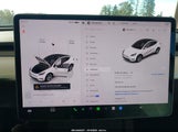 Tesla Model Y Long Range Dual Motor All-Wheel Drive 7SAYGAEE3NF427483 снимка