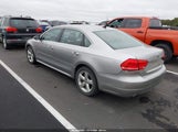Volkswagen Passat 2.5L Se 1VWBP7A32CC061792 снимка