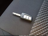 Nissan Versa S 5-Speed Manual Transmission 3N1CN8BV1NL838816 снимка