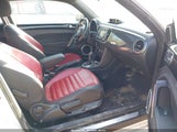 Volkswagen Beetle 2.0T Turbo 3VWVA7AT5CM655399 снимка