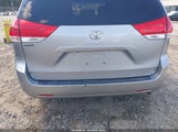 Toyota Sienna Xle V6 8 Passenger 5TDYK3DC0DS285336 photo